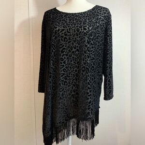 Ladies 3/4 sleeve fringe shirt
